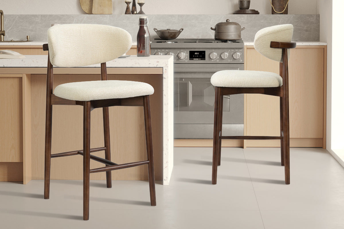 NEW - Counterstoel 'Clara' Essenhout Walnoot - Ote Milan 103 Beige (1/doos)