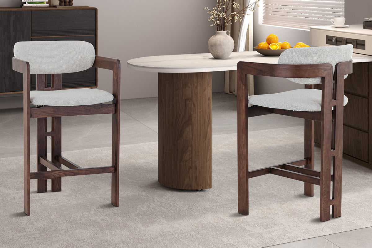 NEW - Counterstoel 'Camille' Essenhout Walnoot Ote Milan 103 Beige (1/doos)