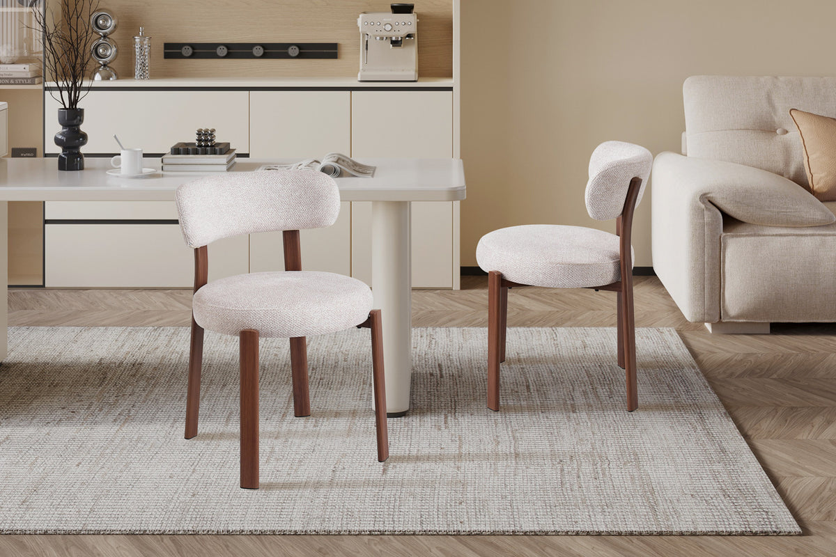 NEW - Stoel 'Julia' Walnoot - Stof Fabb Leo 23 (2/doos)