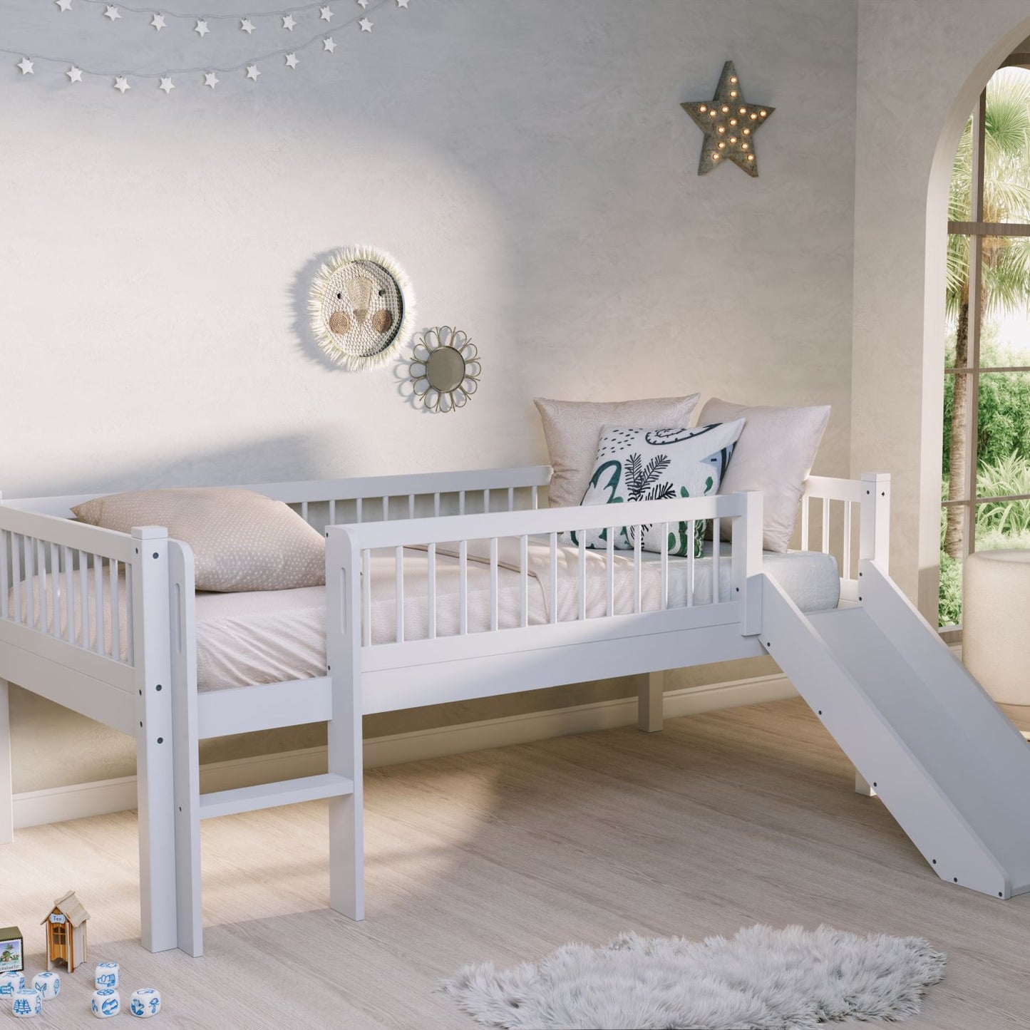 Halfhoogslaper met glijbaan Lovelle