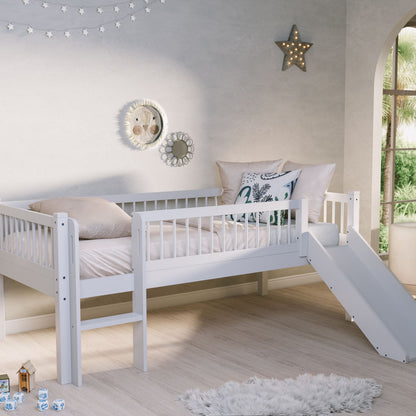 Halfhoogslaper met glijbaan Lovelle