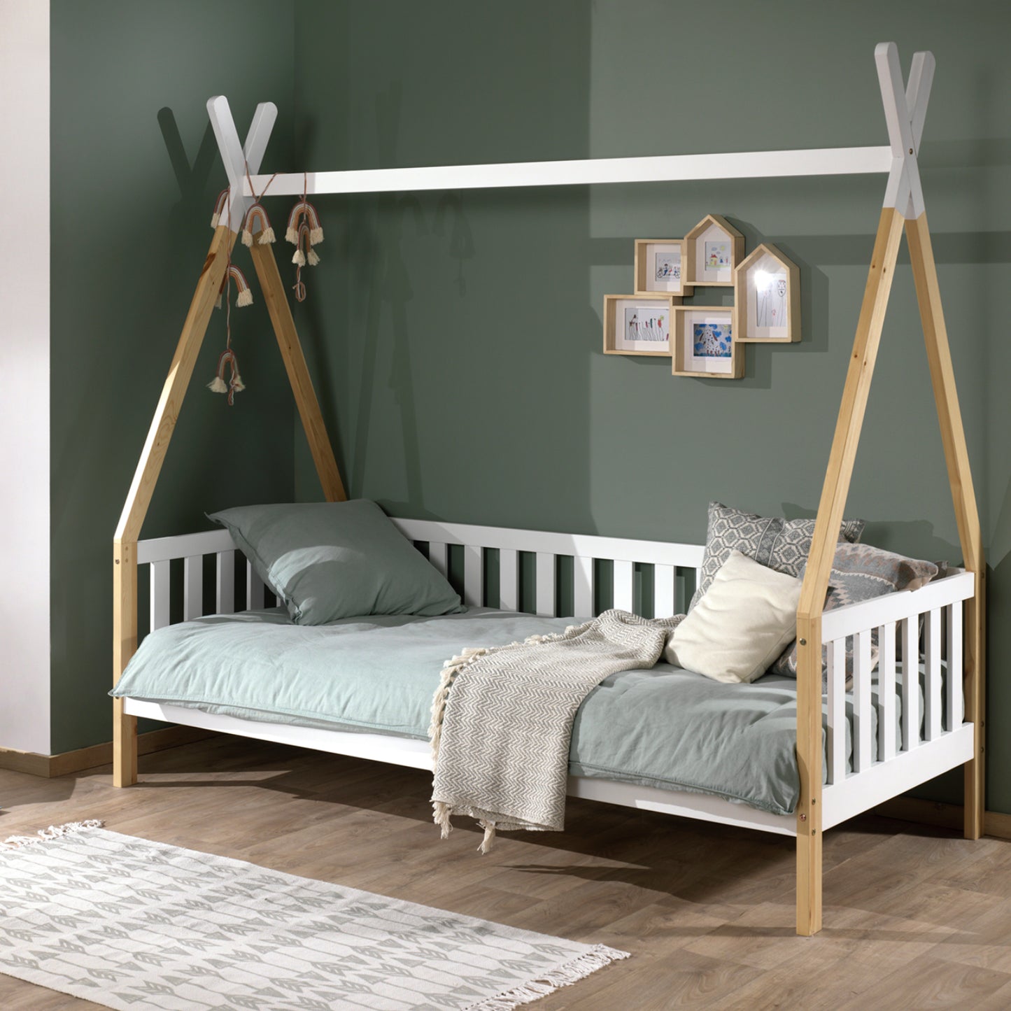 Tipi Bed HK